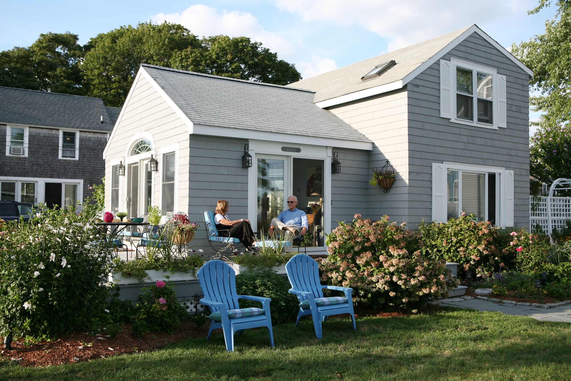 House Tour A Rhode Island Cottage by the Sea Apartment Therapy